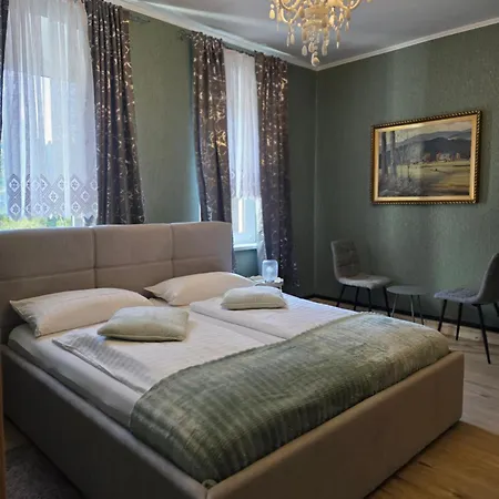 Pensionat Pizzeria Damiano Muldenhammer